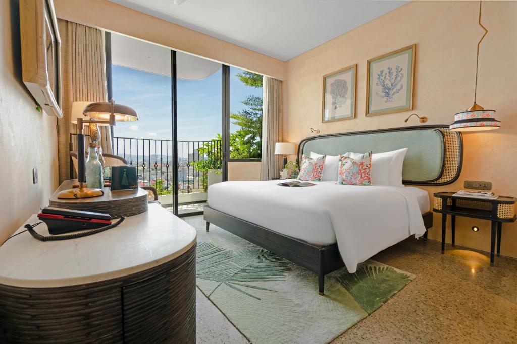 L’amor Boutique Hotel Quy Nhon: 6 hạng phòng, Ruby Sky Bar và giá tham khảo
