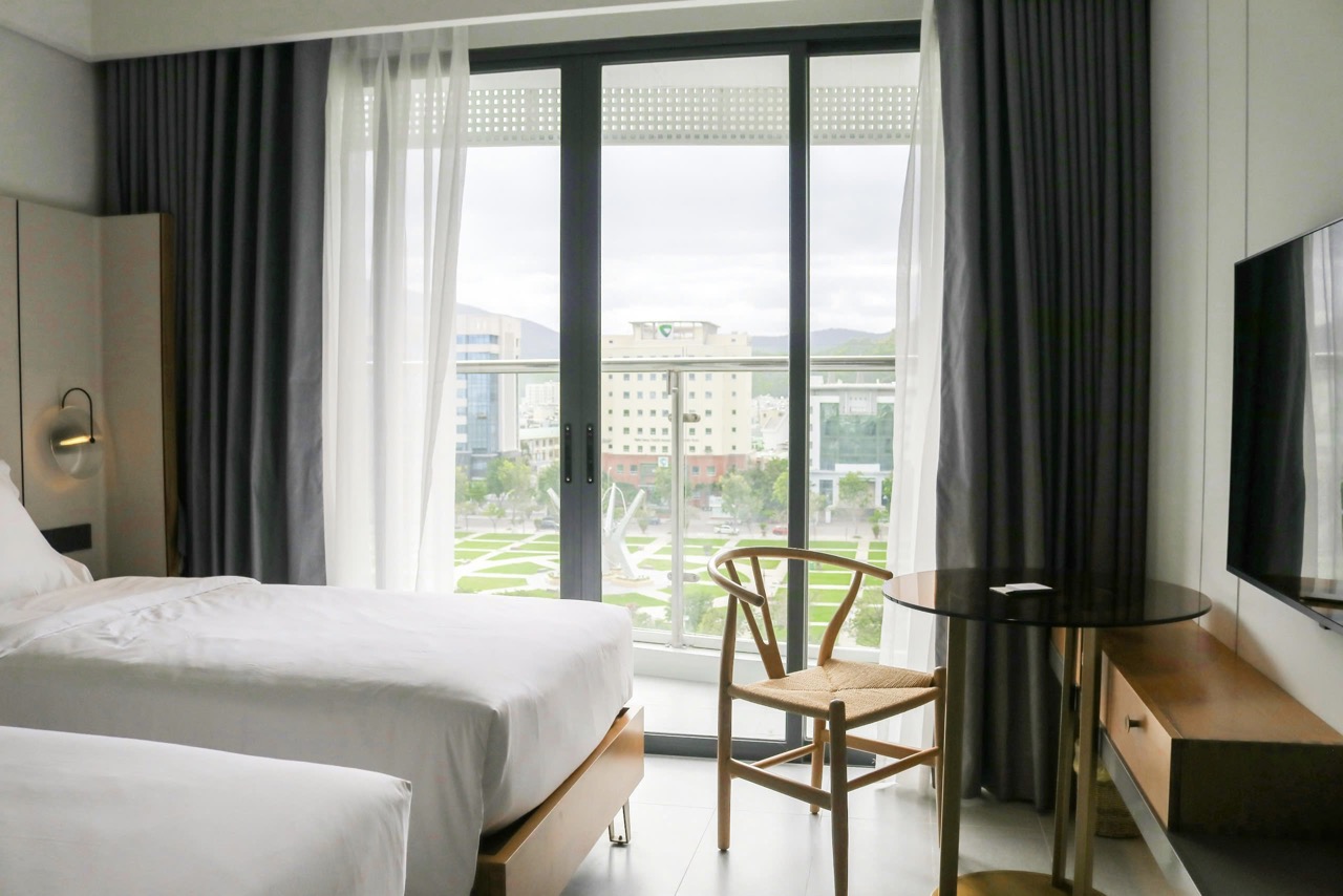 Review A’Dor Hotel & Spa Quy Nhơn: vị trí, phòng nghỉ và lưu ý đặt phòng