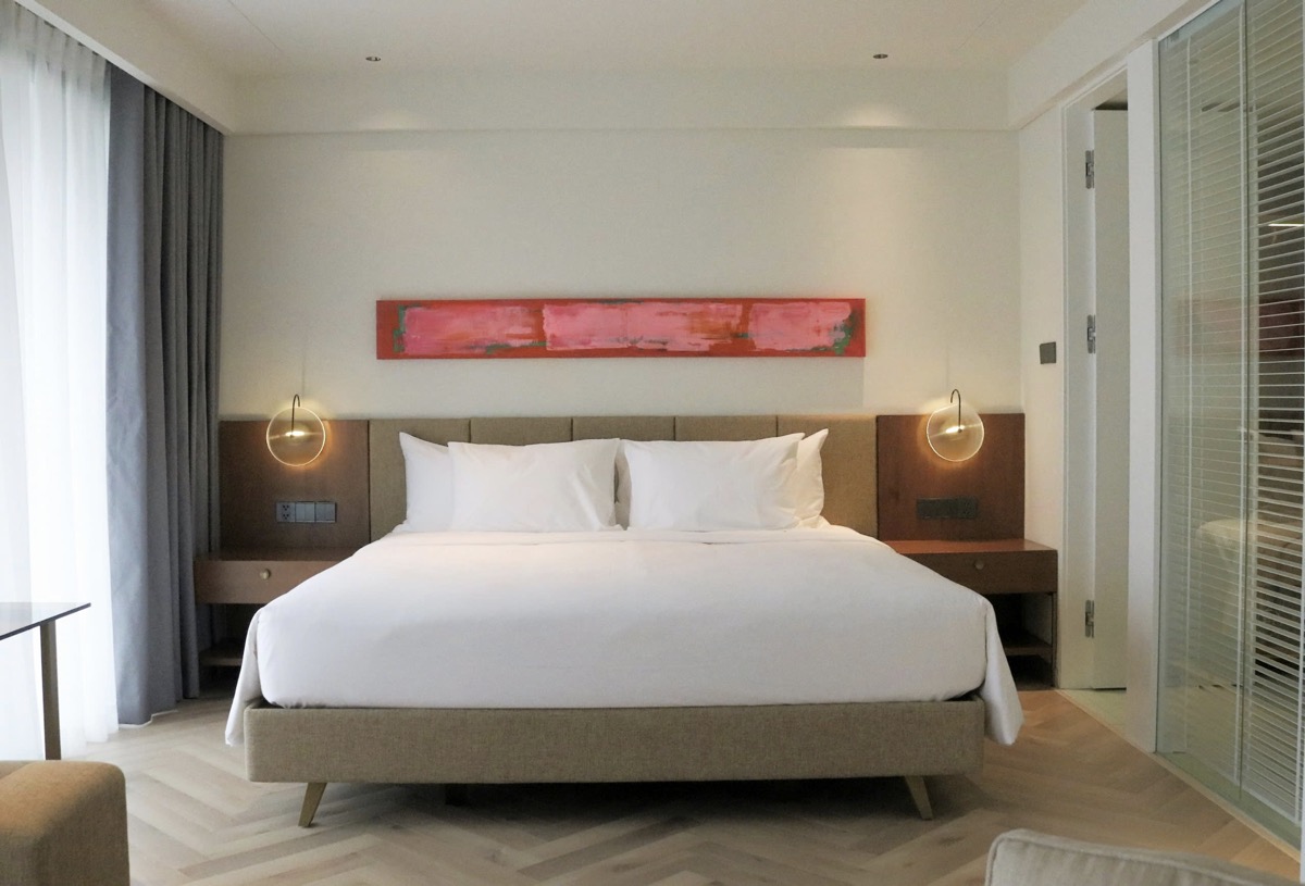 Review A’Dor Hotel & Spa Quy Nhơn: vị trí, phòng nghỉ và lưu ý đặt phòng