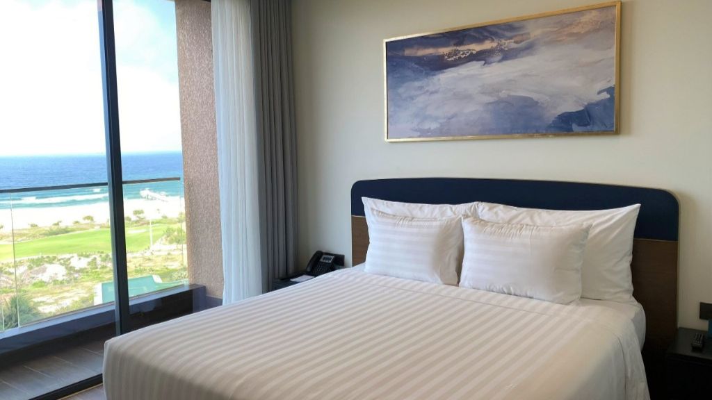 Review FLC City Hotel Beach Quy Nhơn: Có gì cho kỳ nghỉ phố biển?