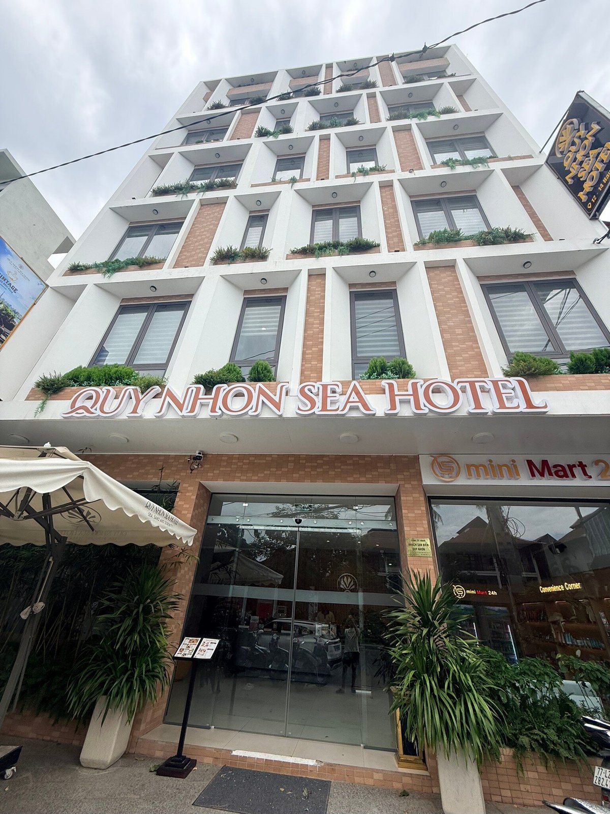 Vistara Quy Nhon Sea Hotel: nên chọn phòng biển hay phòng gia đình?